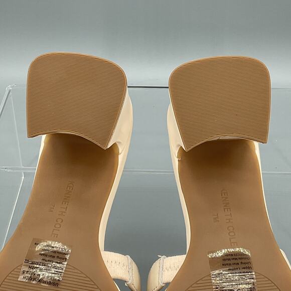 NEW Kenneth Cole Women’s Harper Open Toe Sandals Beige Size 7M - Picture 9 of 10